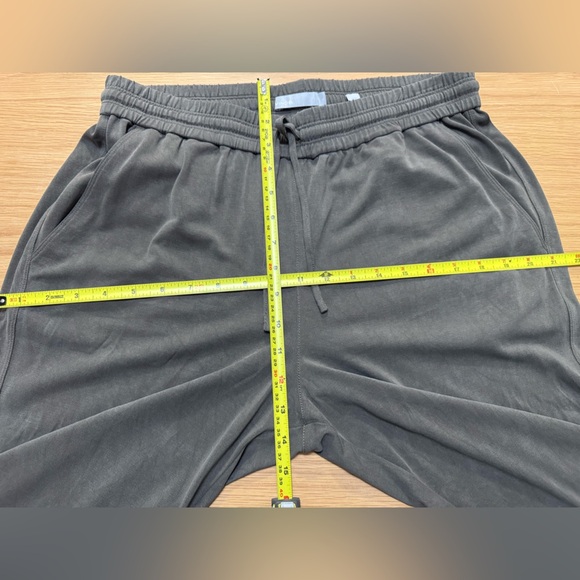 Vince Olive Green Jogger Pants Size L | Modal Blend | Style V510283163 - Picture 16 of 16